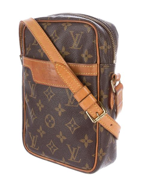 louis vuitton bag women small|louis vuitton small side bag.